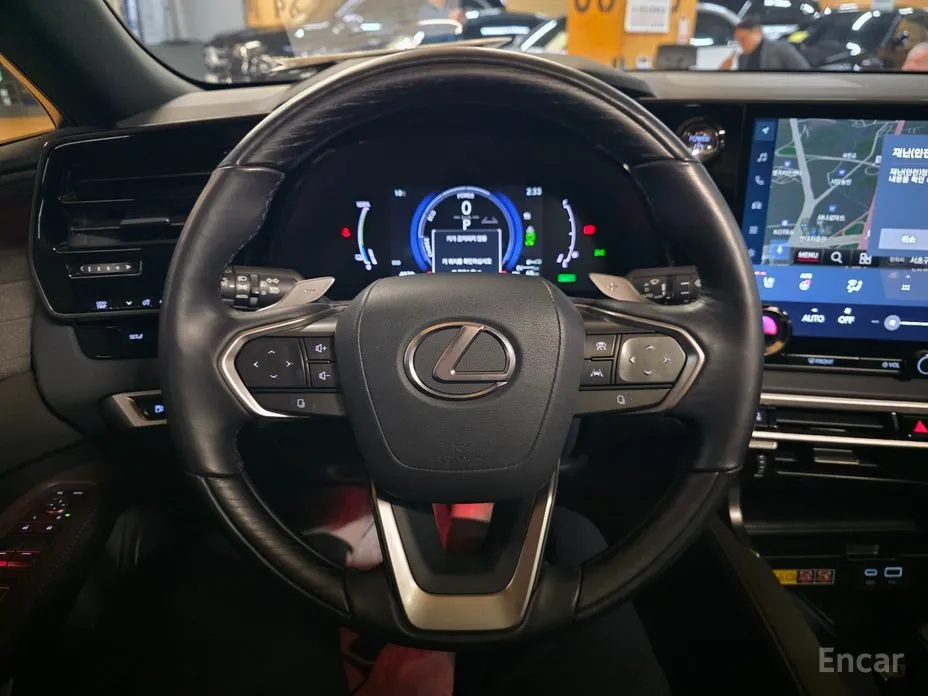 Фото 7 - Lexus RX