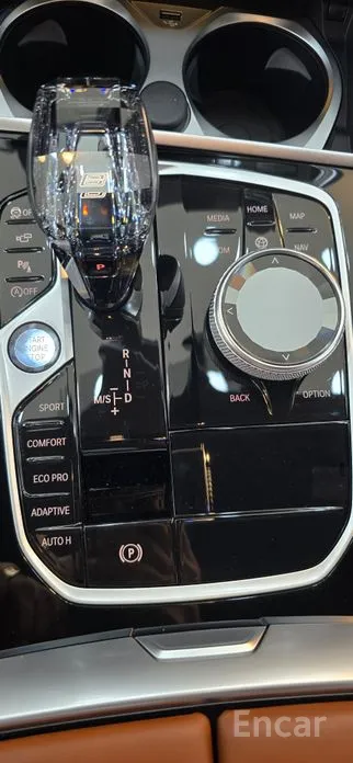 Фото 6 - BMW 8 Series