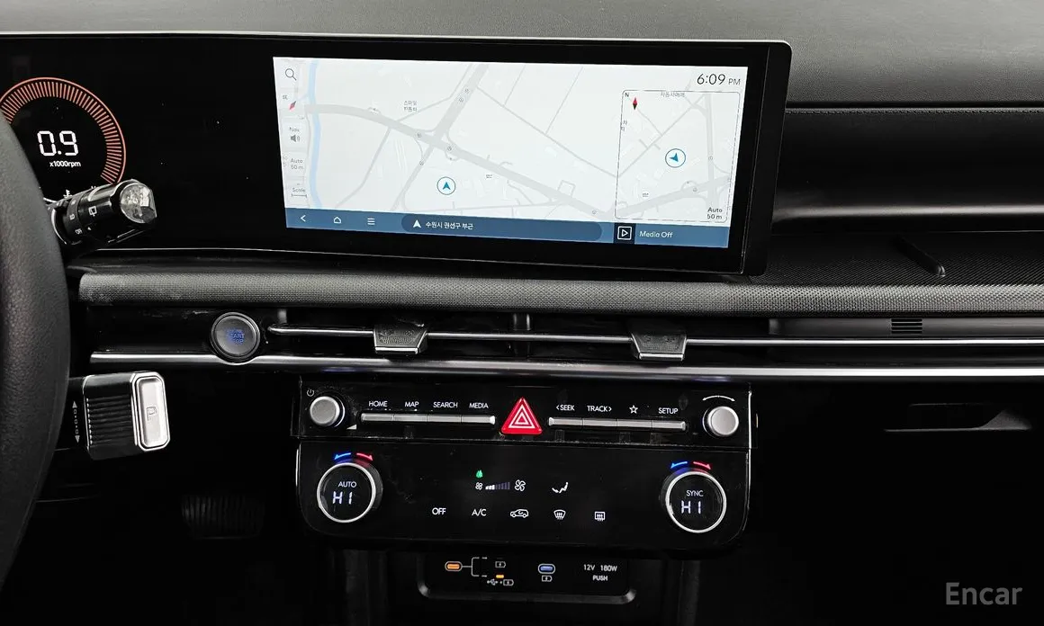 Фото 14 - Hyundai Tucson