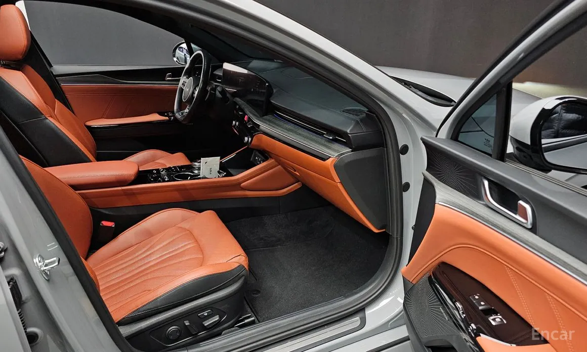 Фото 10 - Kia K5