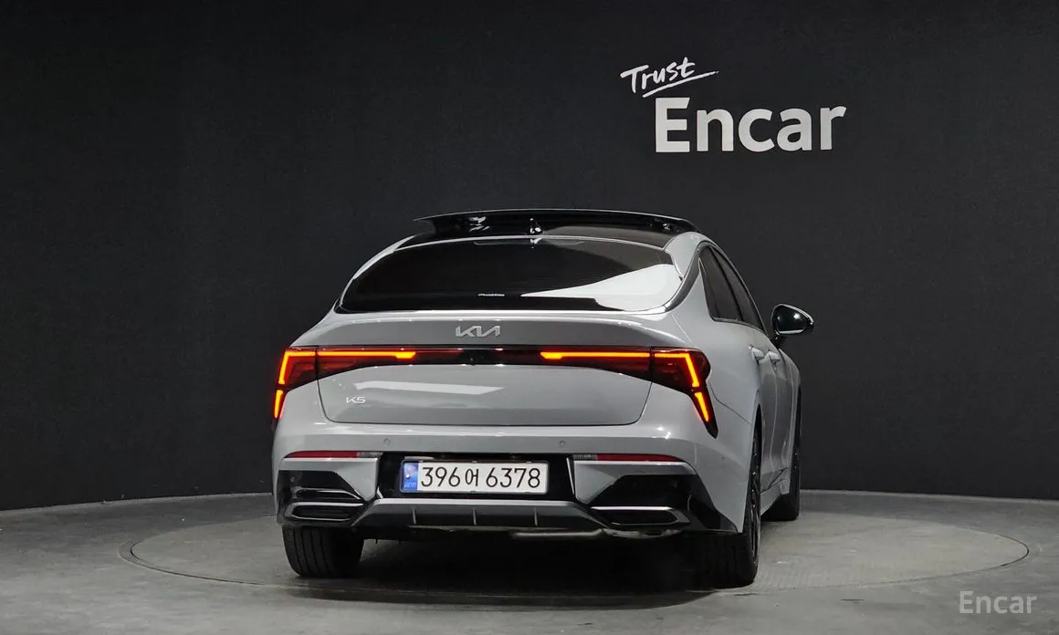 Фото 4 - Kia K5
