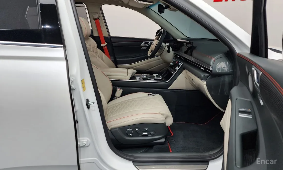 Фото 11 - Genesis GV80