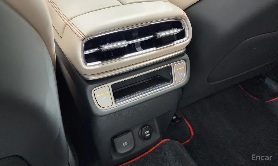 Фото 18 - Genesis GV80