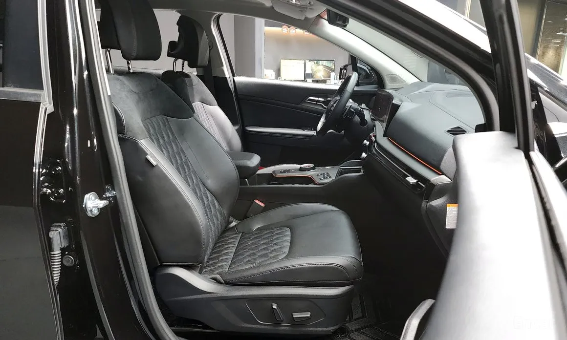 Фото 11 - Kia Sportage