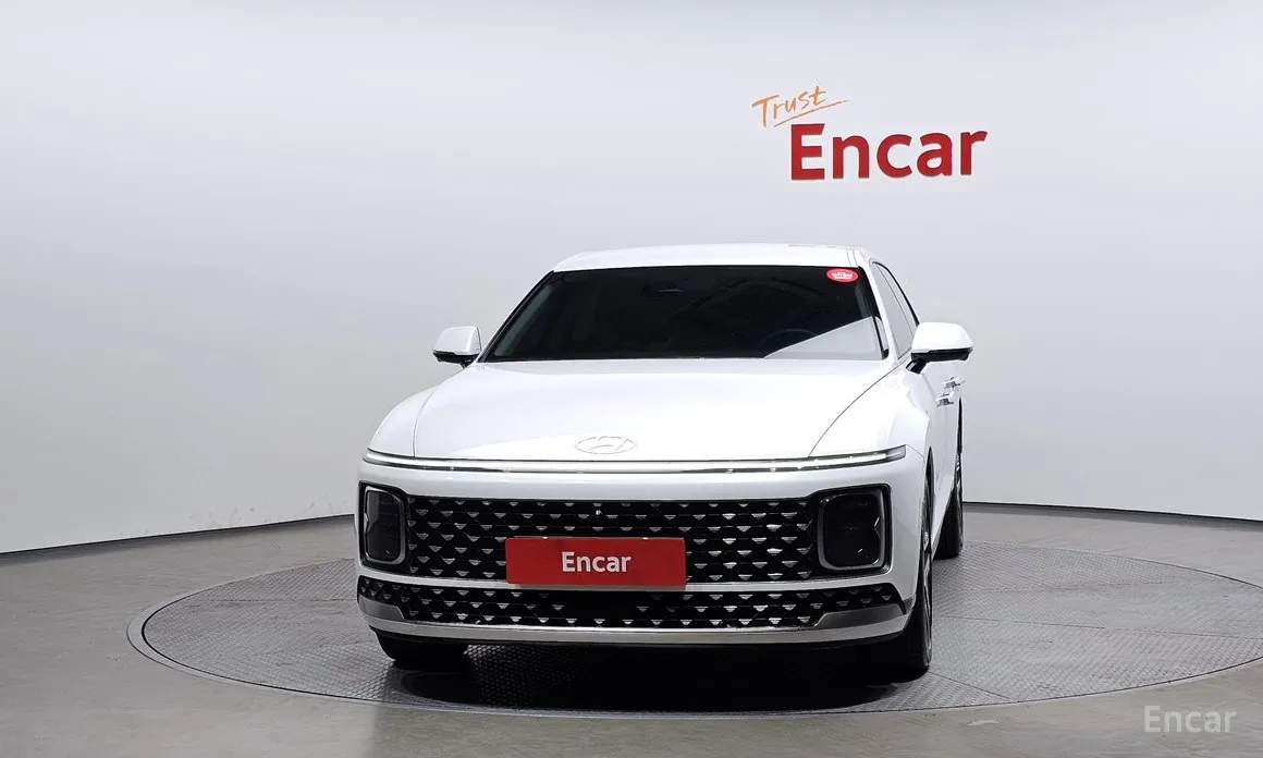 Фото 3 - Hyundai Grandeur