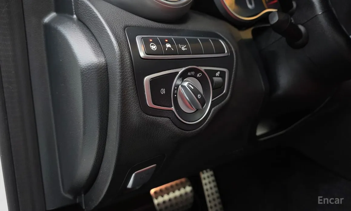 Фото 12 - Mercedes-Benz C-Class