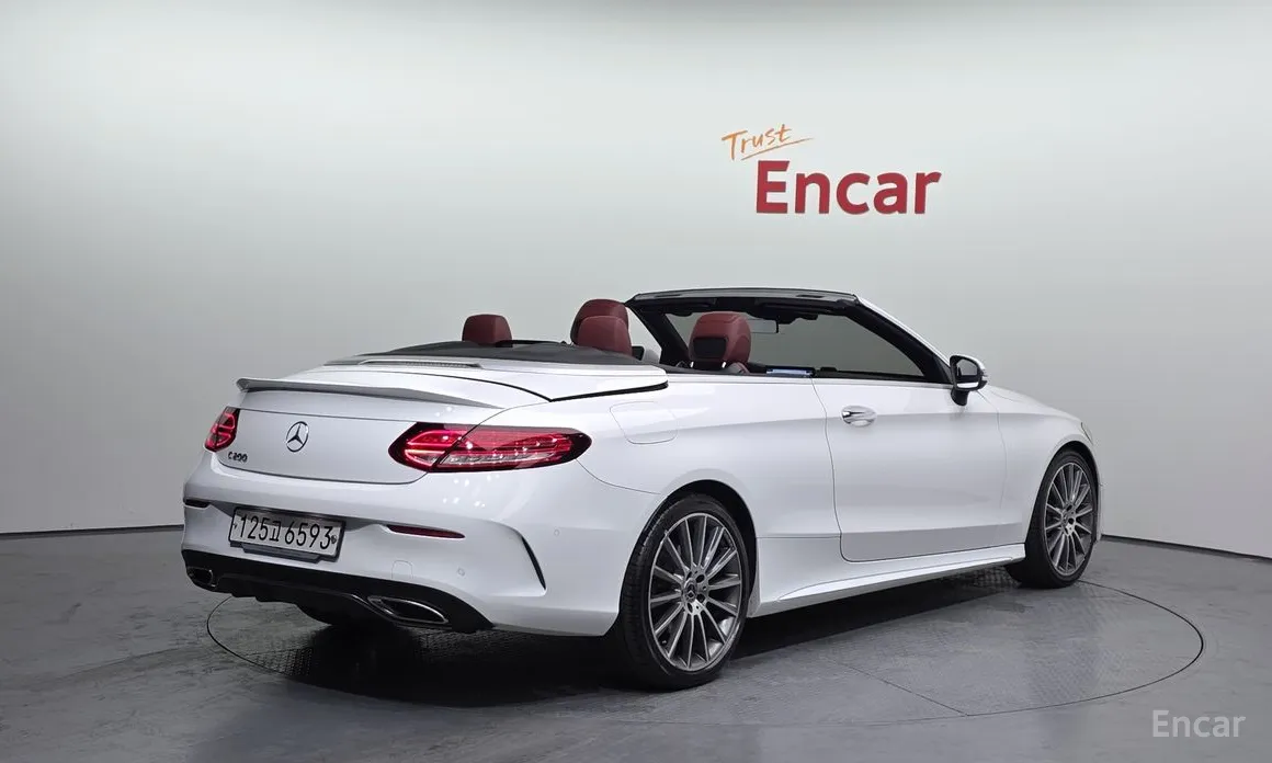 Фото 2 - Mercedes-Benz C-Class