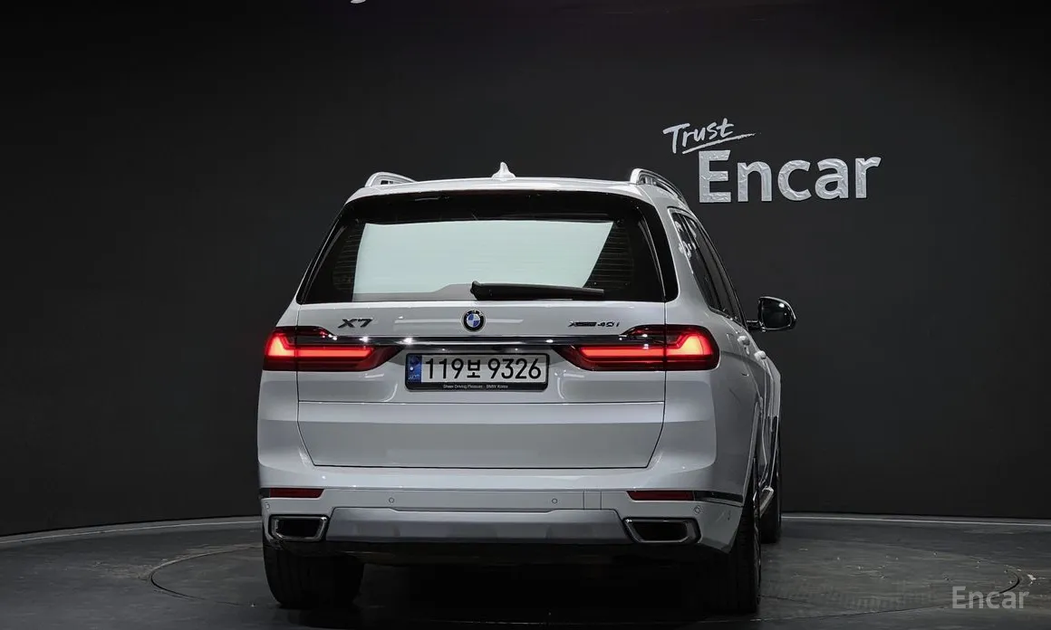 Фото 4 - BMW X7