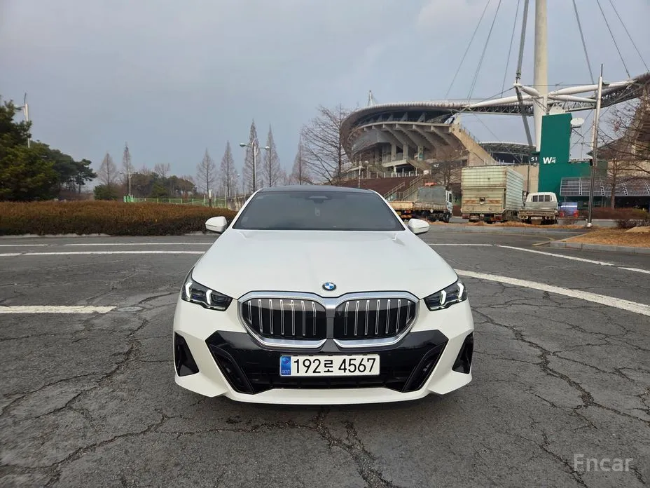 Фото 1 - BMW 5 Series