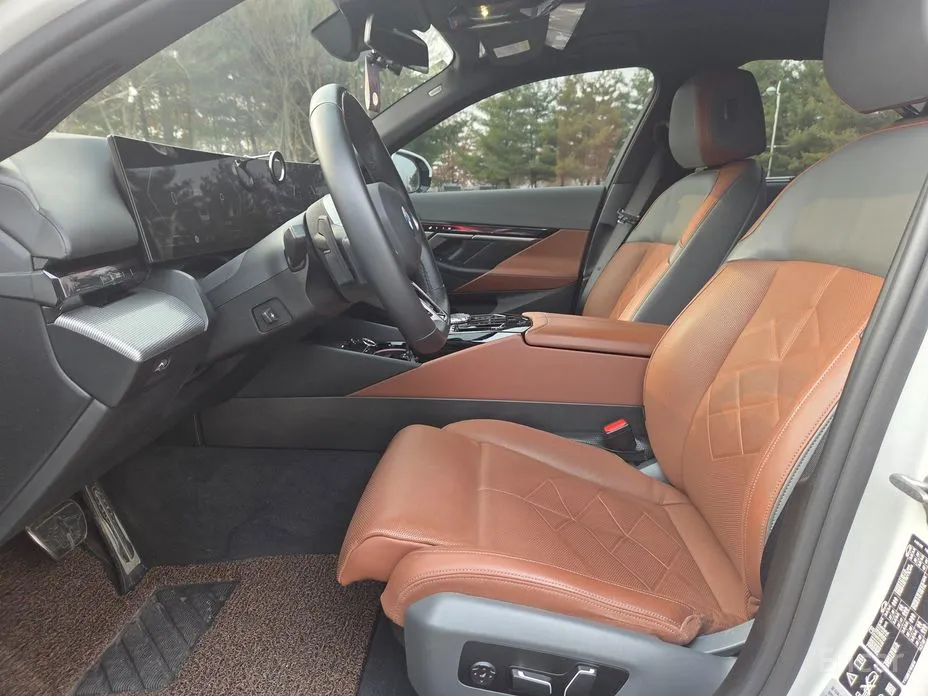 Фото 11 - BMW 5 Series