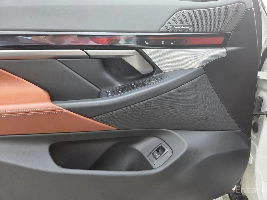 Фото 19 - BMW 5 Series