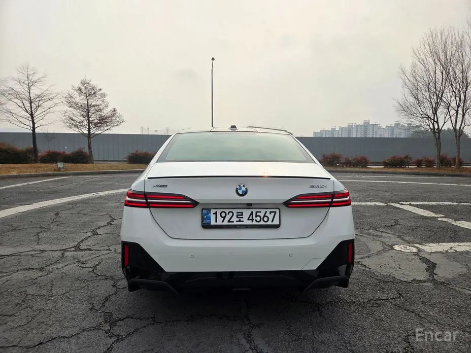 Фото 4 - BMW 5 Series