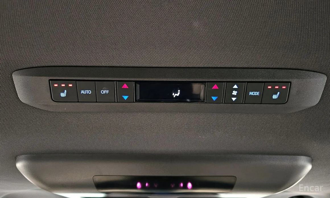 Фото 18 - Toyota Sienna