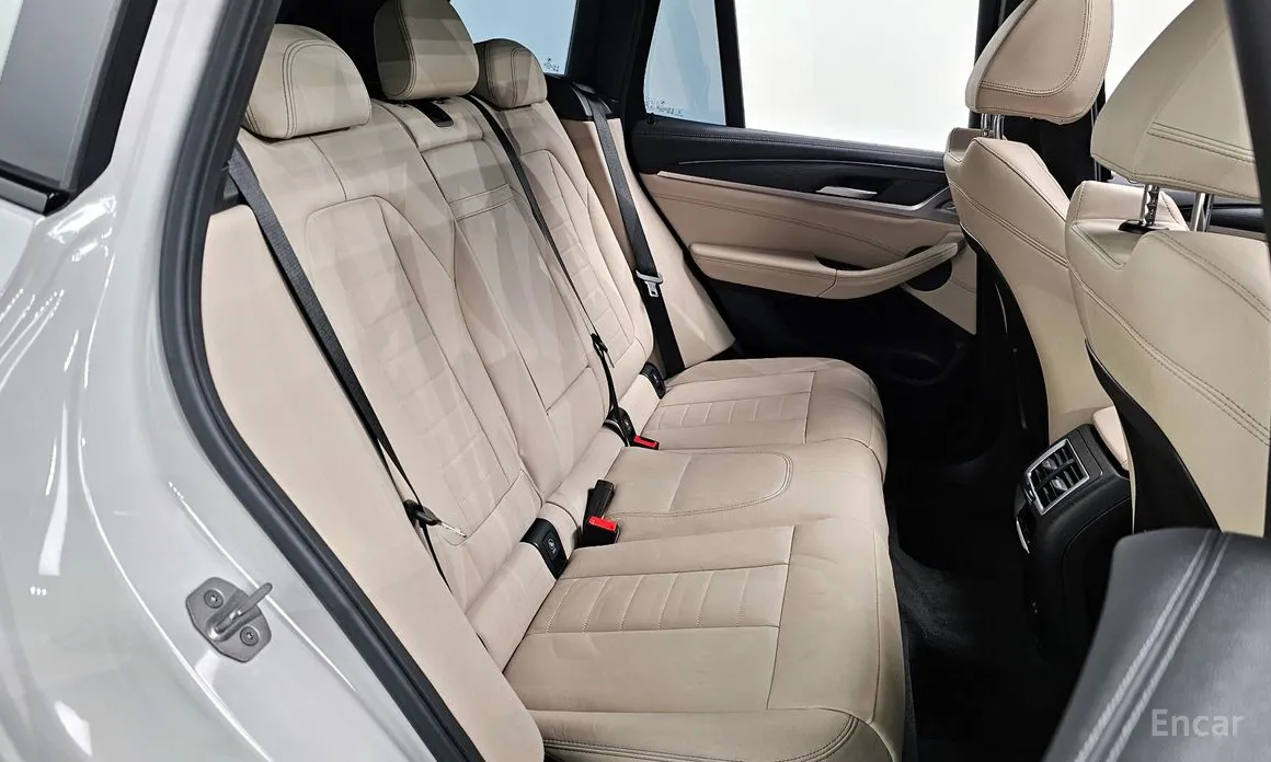 Фото 12 - BMW iX3