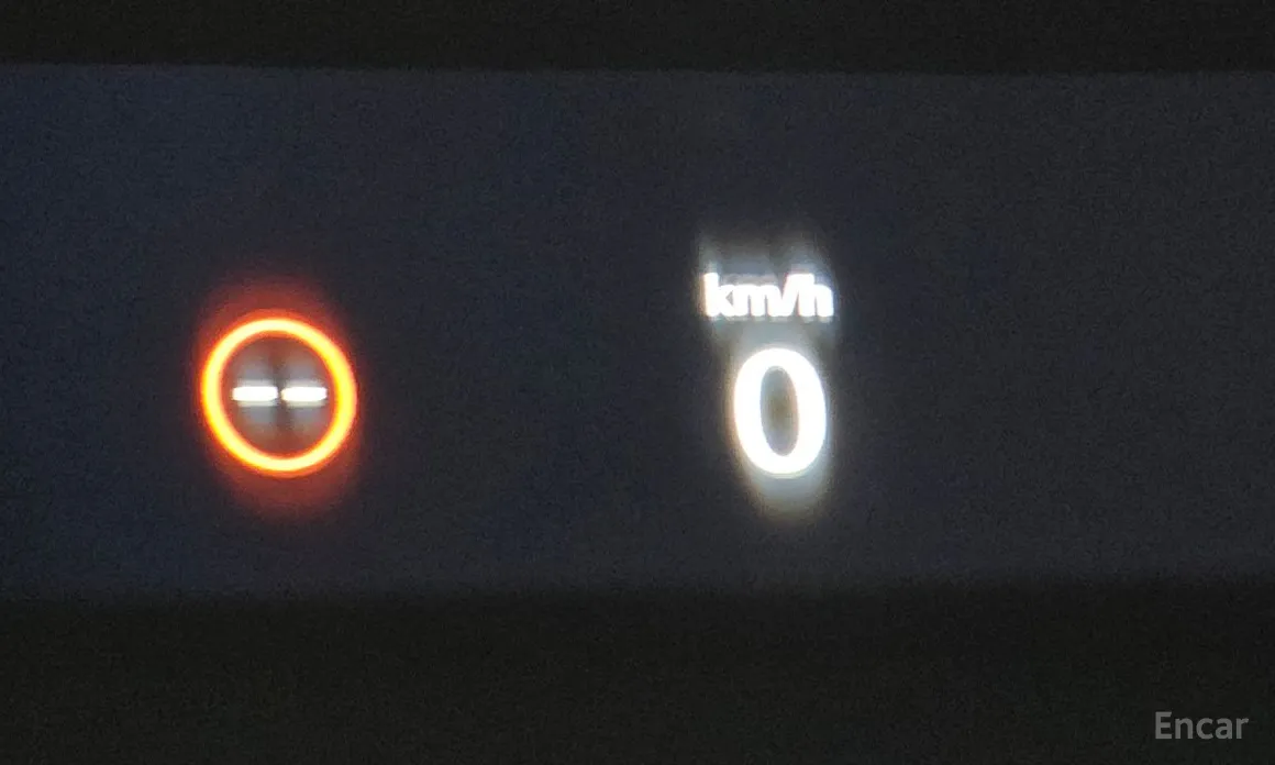 Фото 14 - Polestar 4