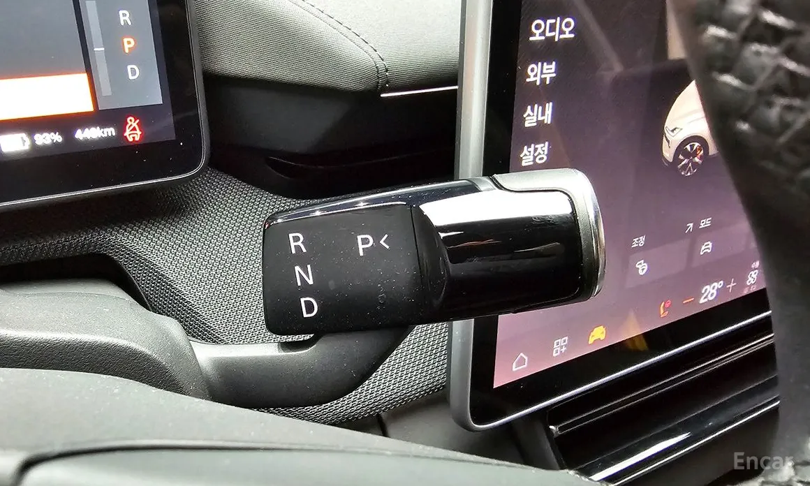 Фото 9 - Polestar 4