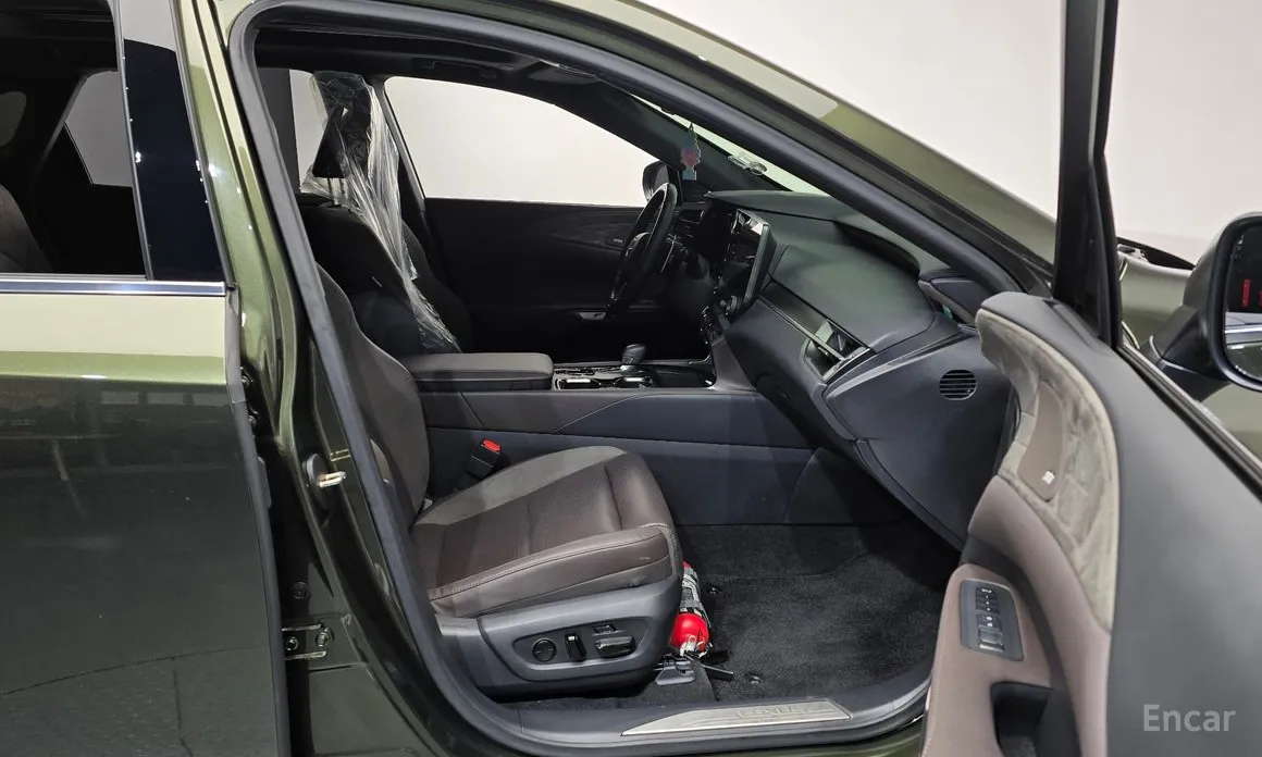 Фото 11 - Lexus RX