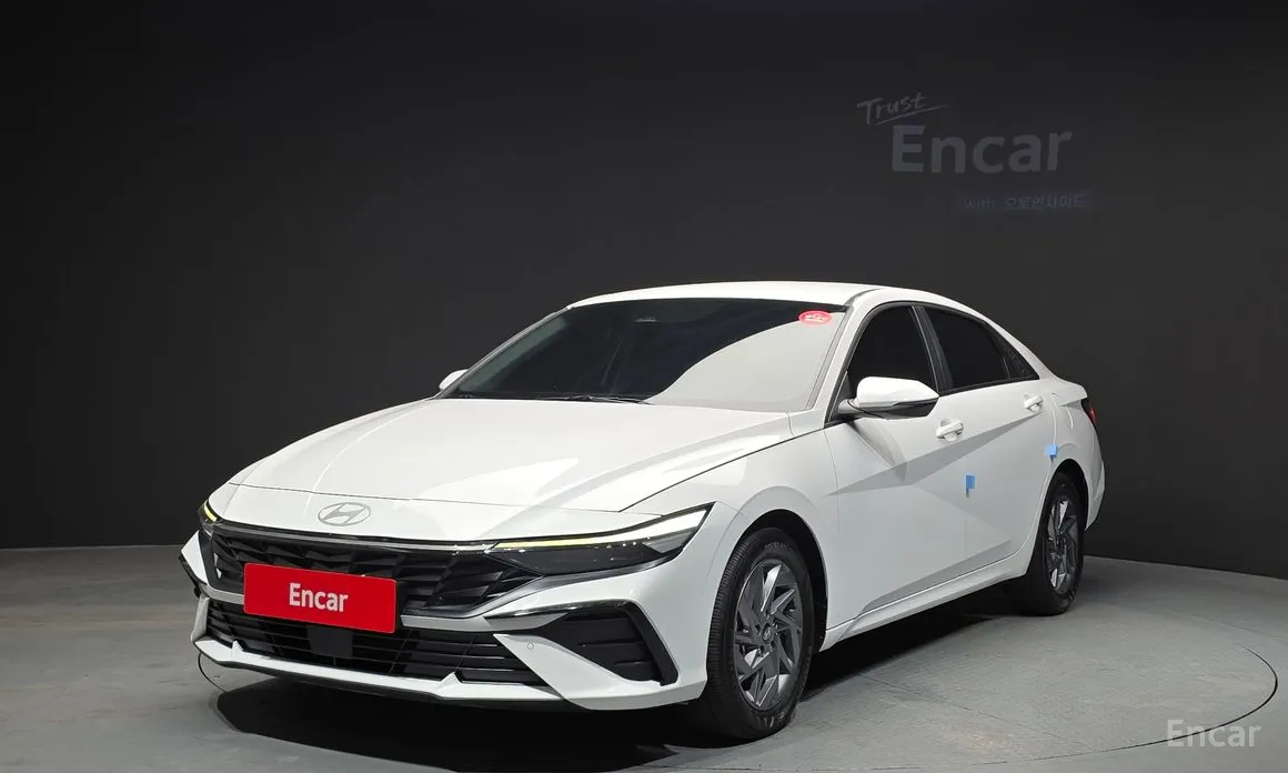 Фото 1 - Hyundai Avante