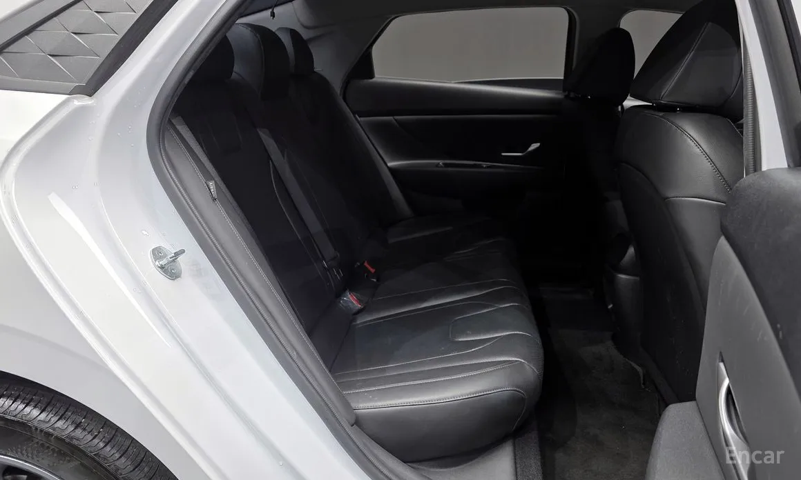 Фото 12 - Hyundai Avante