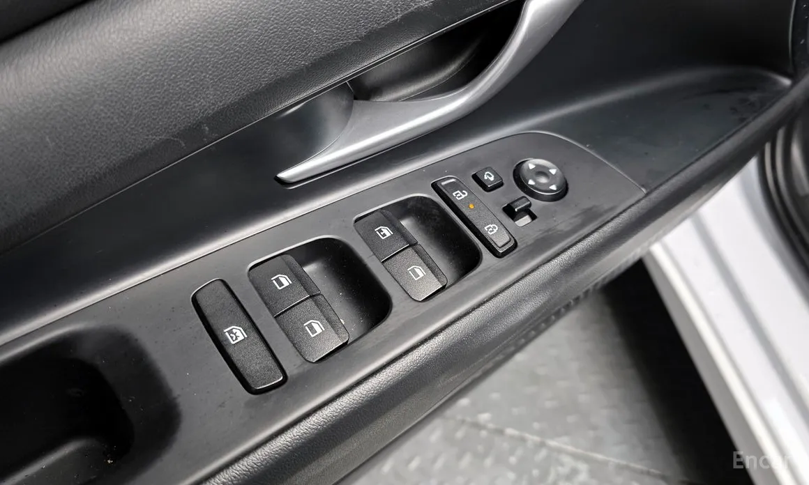 Фото 14 - Hyundai Avante