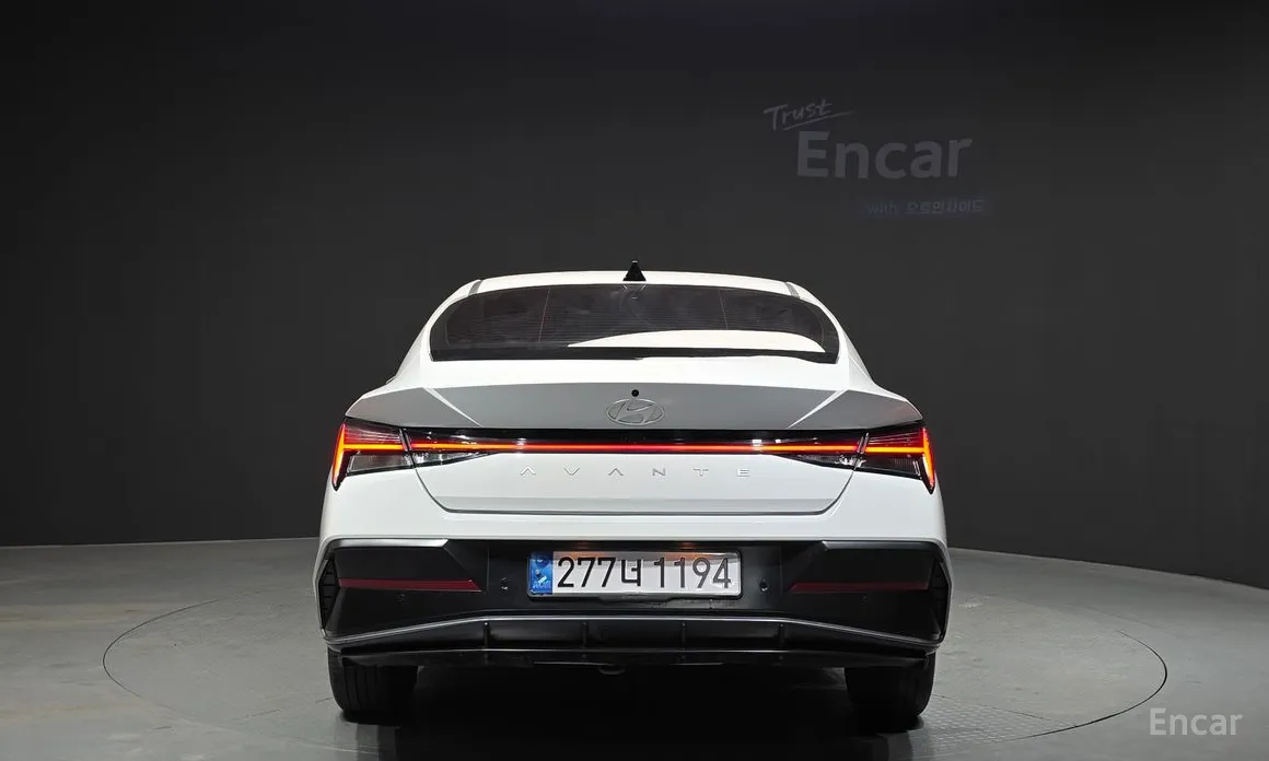 Фото 4 - Hyundai Avante