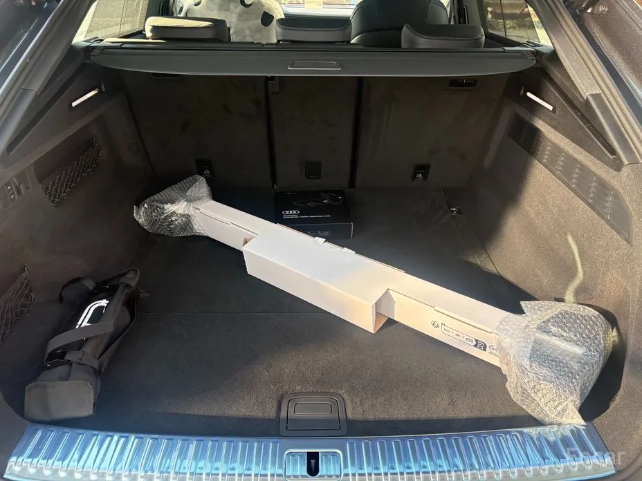 Фото 9 - Audi Q8