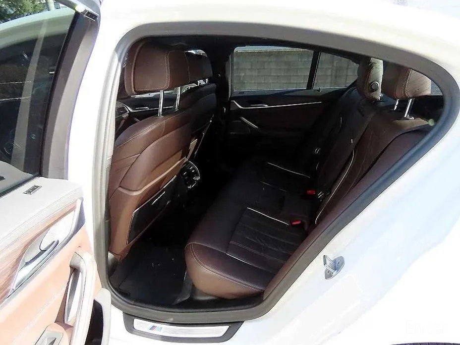 Фото 6 - BMW 5 Series