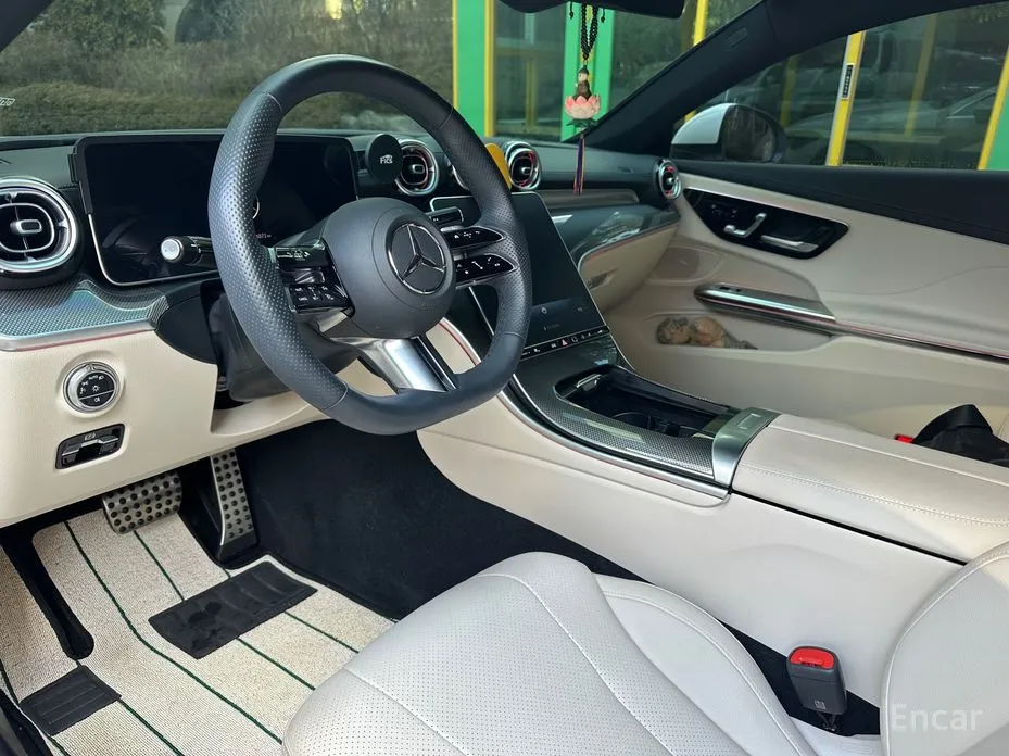 Photo 9 - Mercedes-Benz CLE-Class