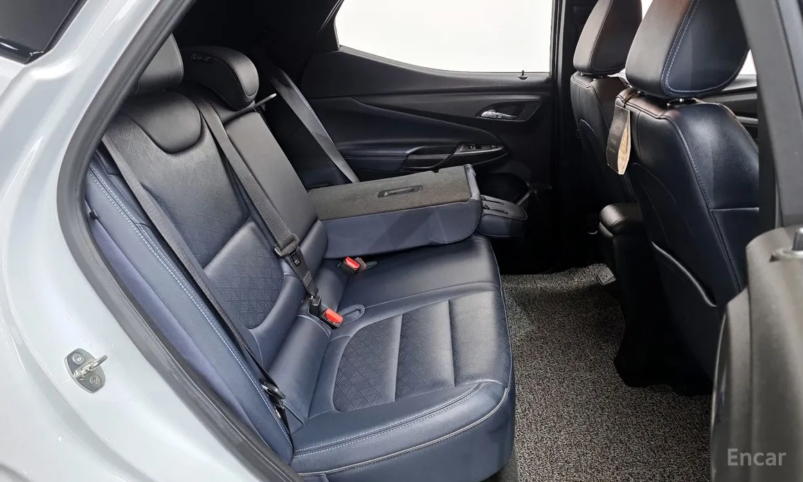 Фото 13 - Chevrolet Bolt EUV