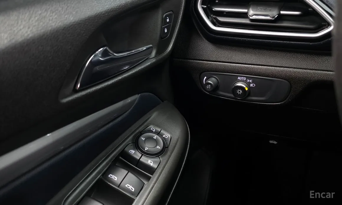 Фото 19 - Chevrolet Bolt EUV