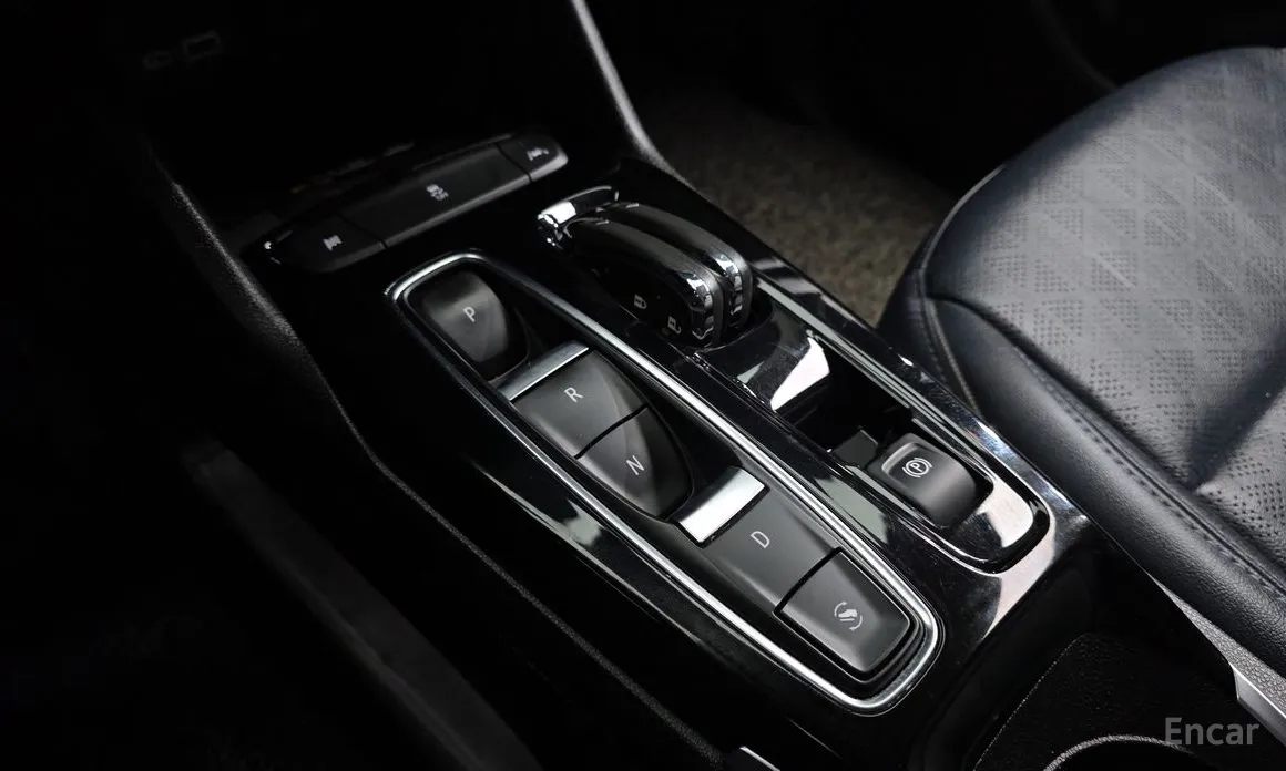 Фото 9 - Chevrolet Bolt EUV