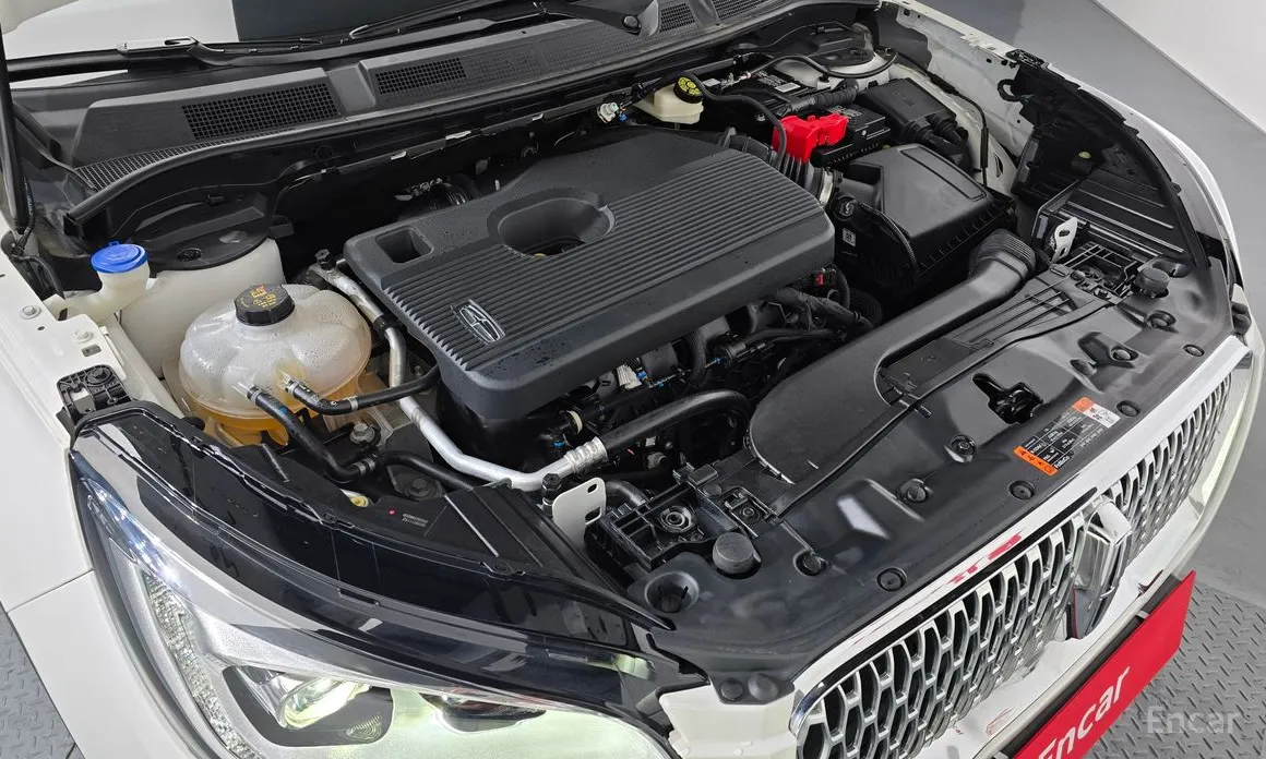 Фото 6 - Lincoln Corsair