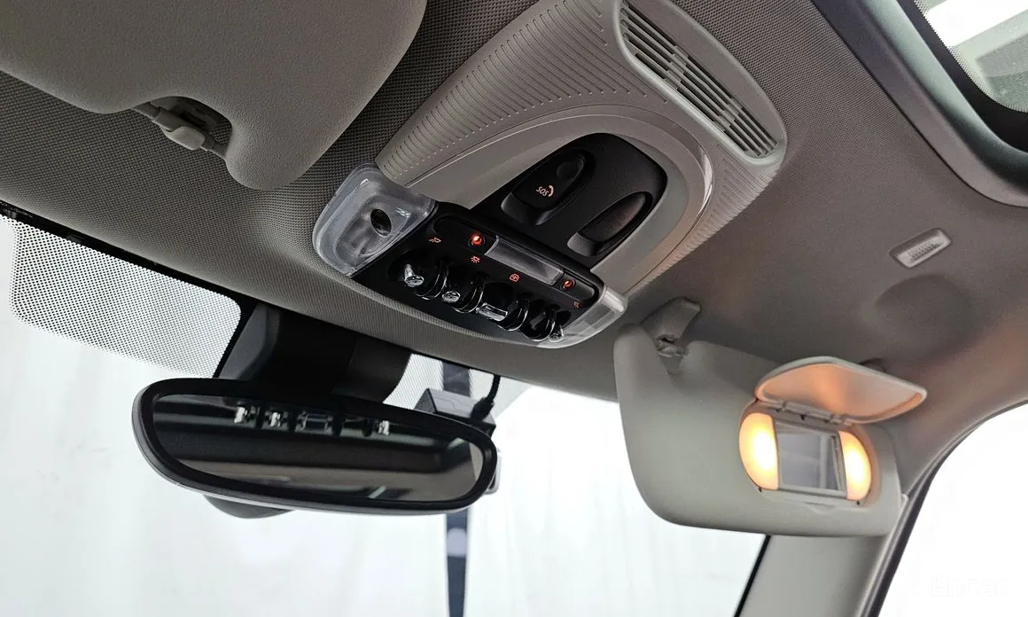 Фото 17 - Mini Cooper