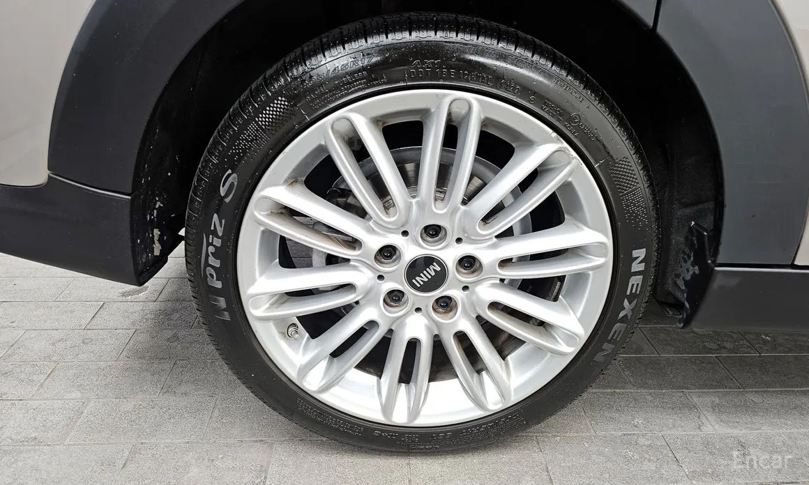 Фото 5 - Mini Cooper