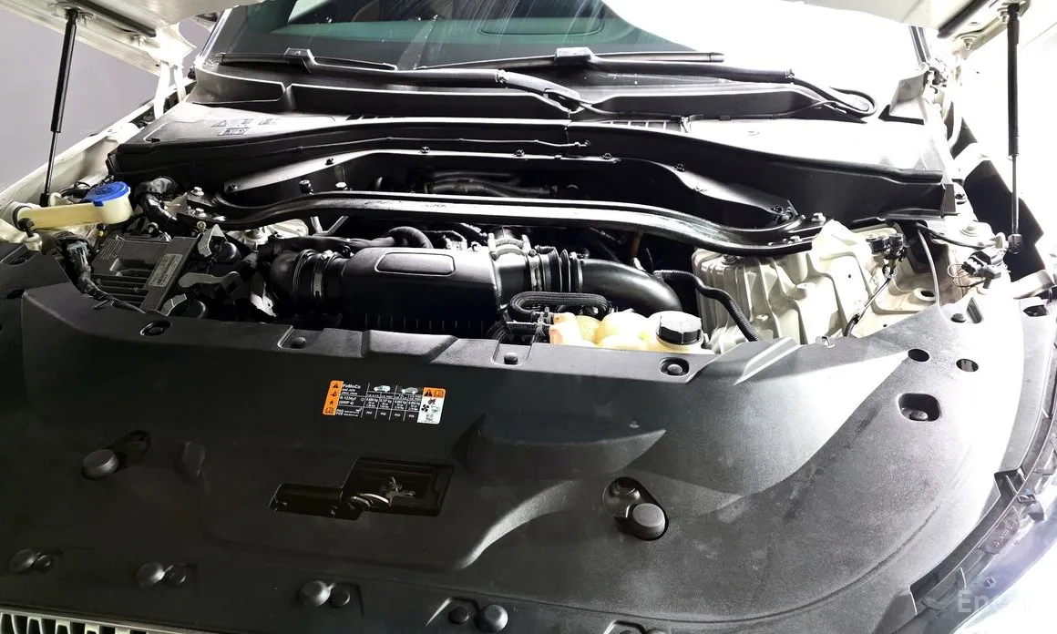 Фото 6 - Lincoln Aviator