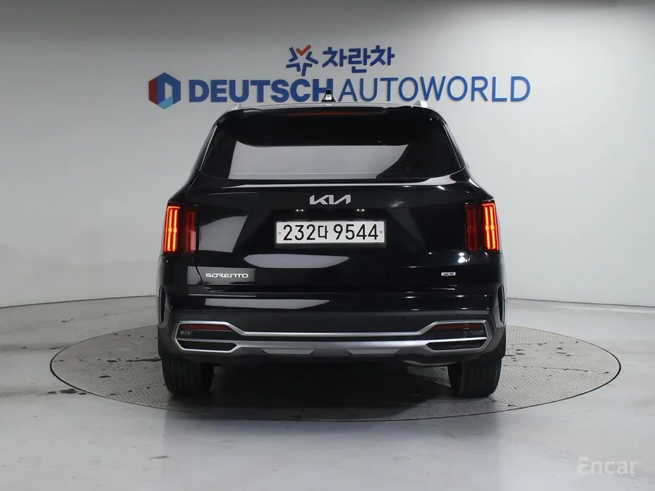 Фото 4 - Kia Sorento