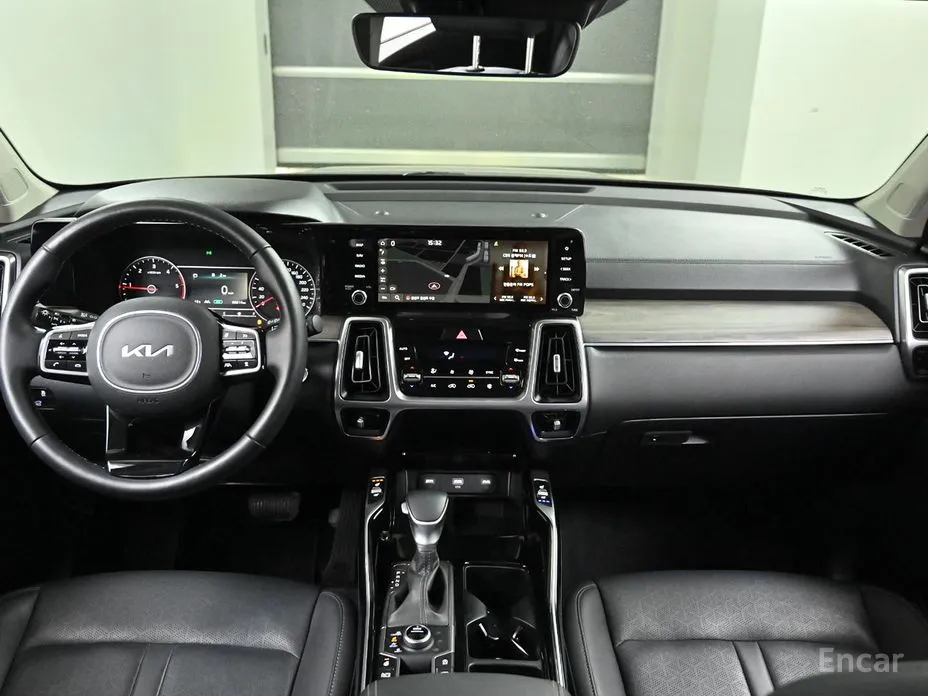 Фото 7 - Kia Sorento