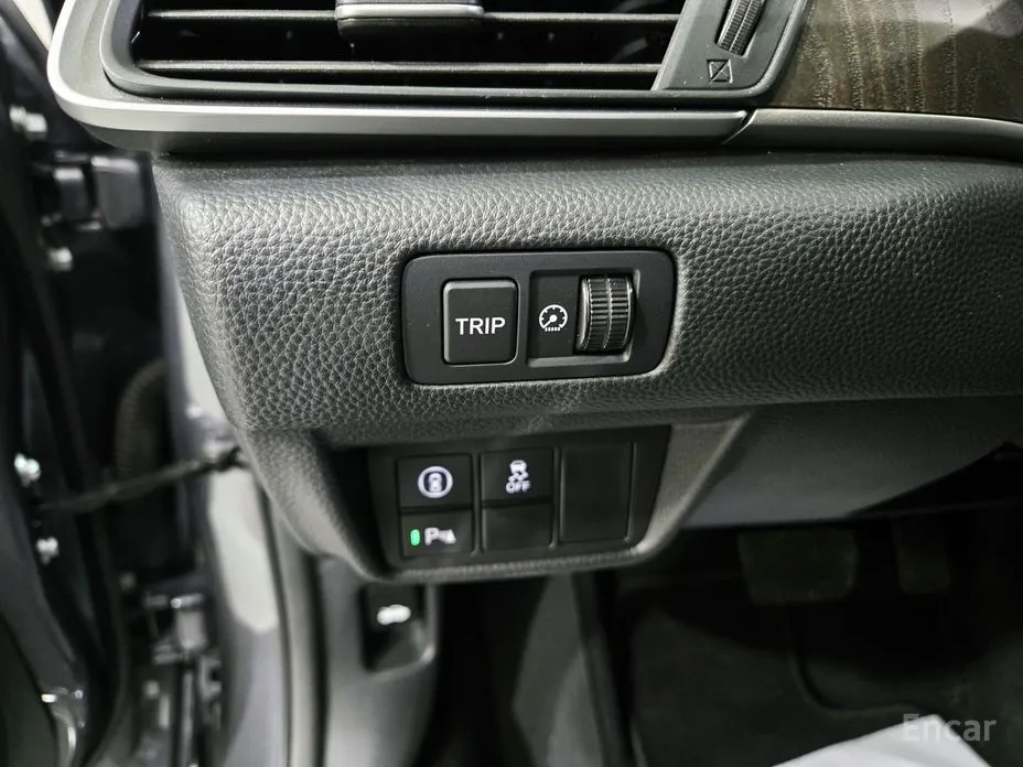 Фото 10 - Honda Accord