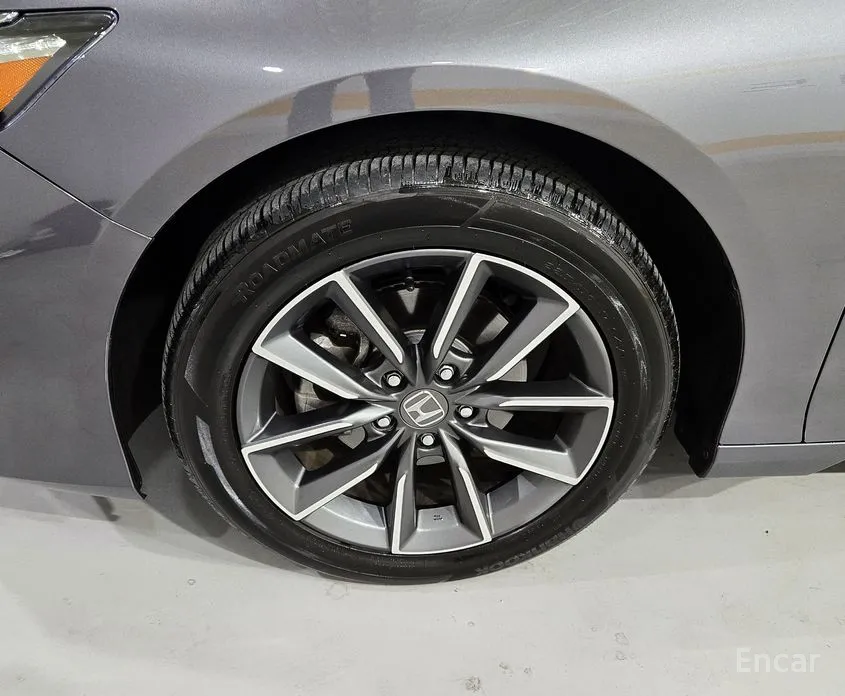 Фото 19 - Honda Accord