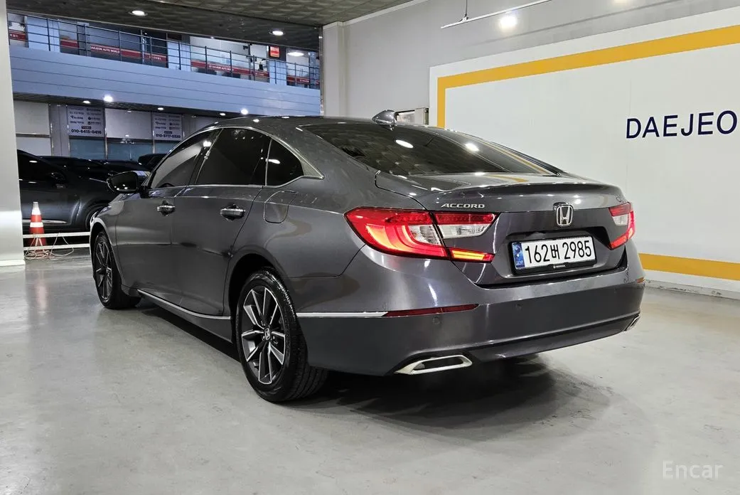 Фото 6 - Honda Accord