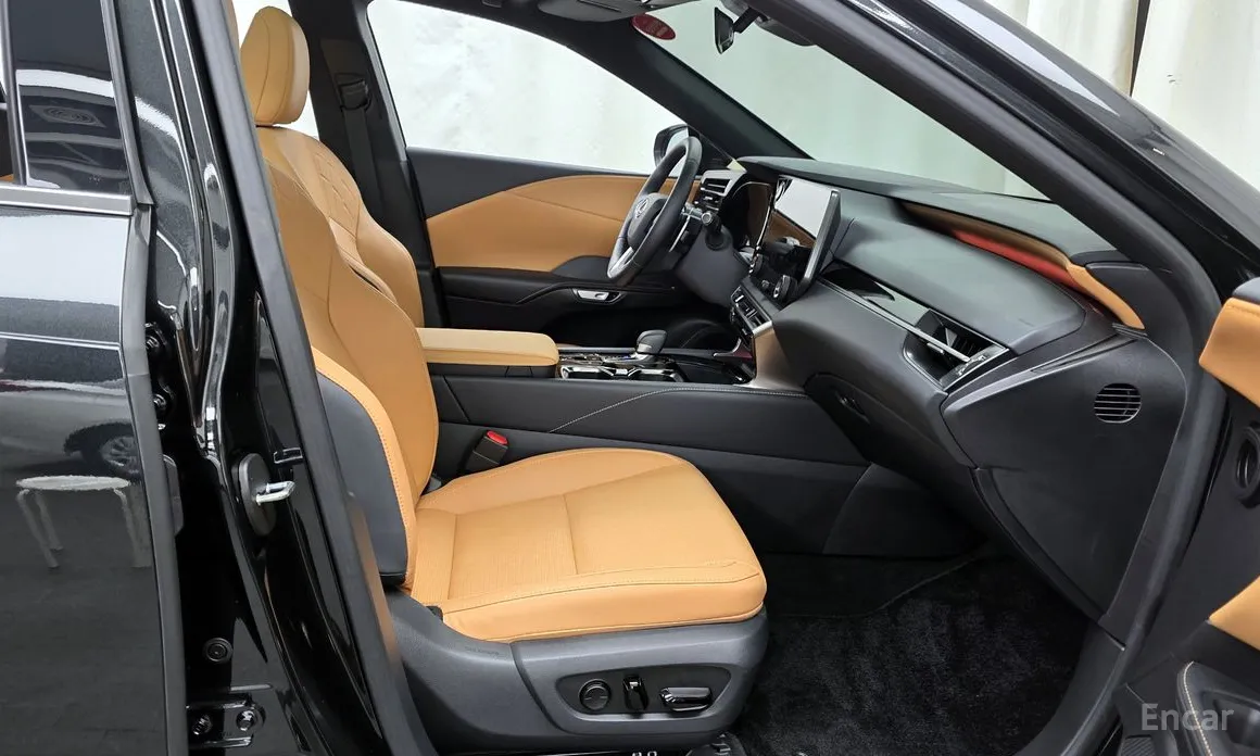 Фото 11 - Lexus RX