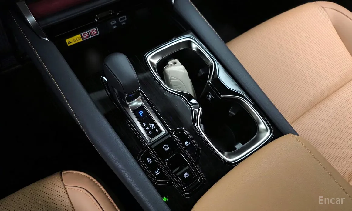 Фото 9 - Lexus RX