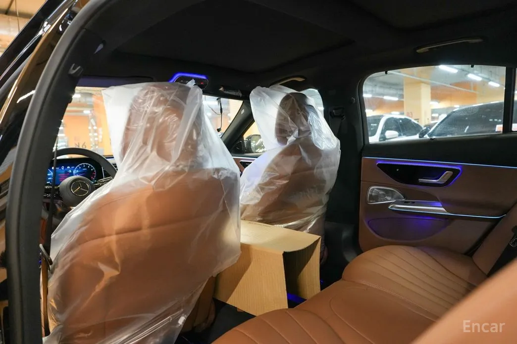 Фото 8 - Mercedes-Benz E-Class