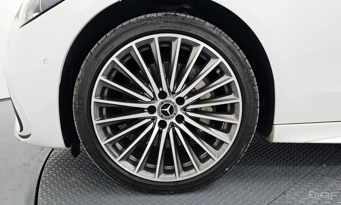 Фото 5 - Mercedes-Benz C-Class