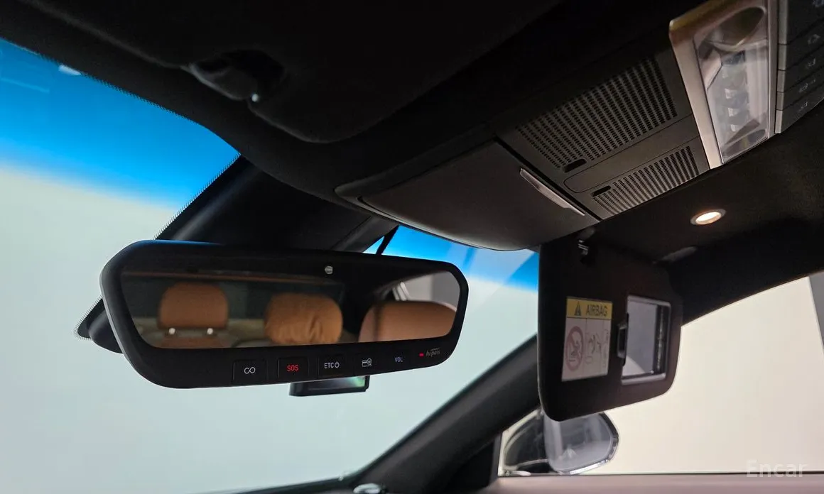 Фото 15 - Genesis G90