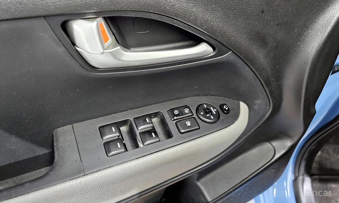 Фото 14 - Kia Ray