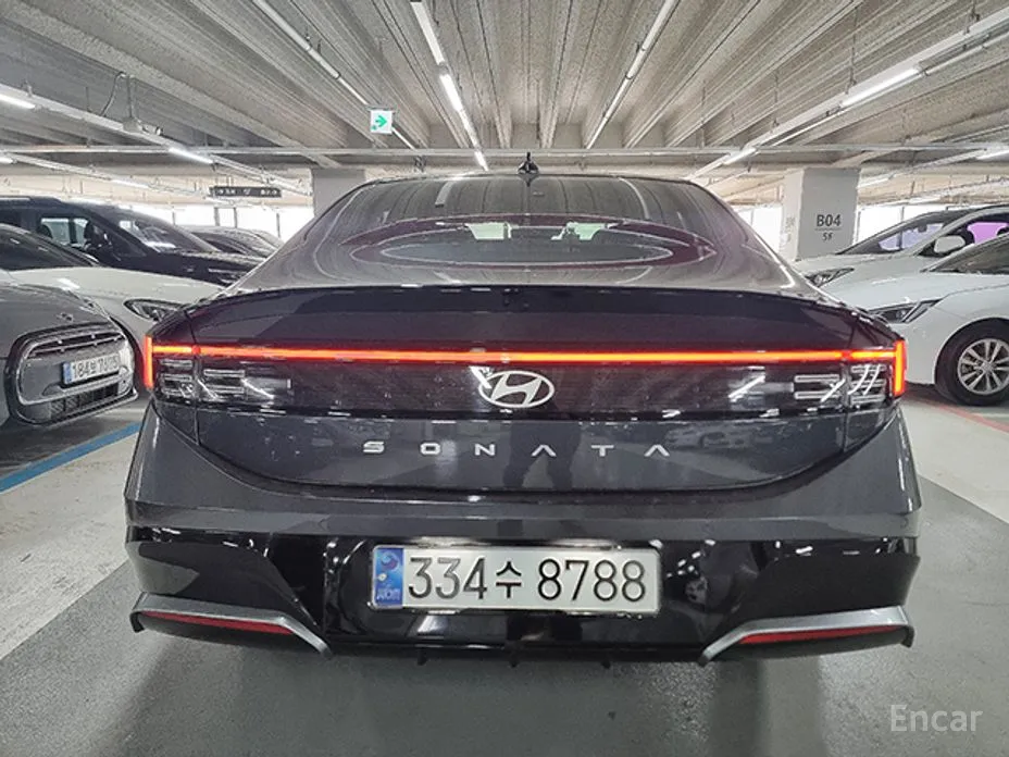 Фото 8 - Hyundai Sonata