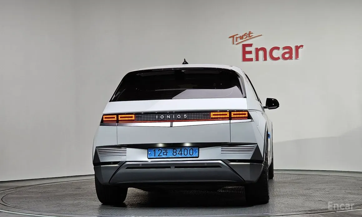 Фото 4 - Hyundai Ioniq 5