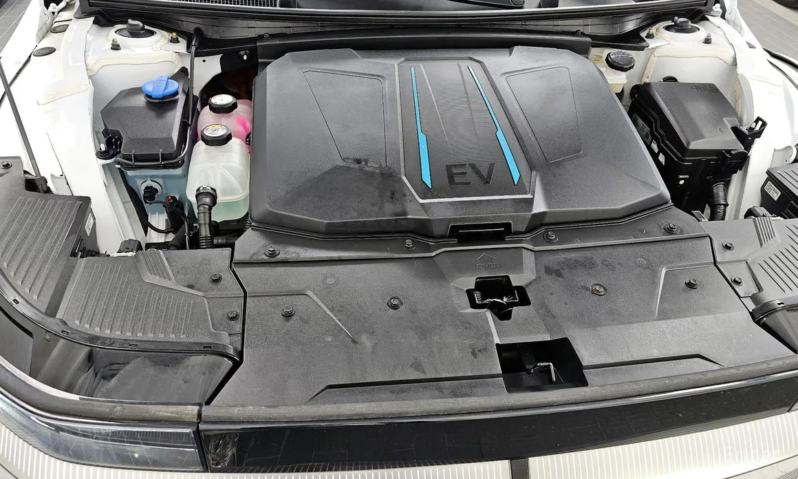 Фото 6 - Hyundai Ioniq 5