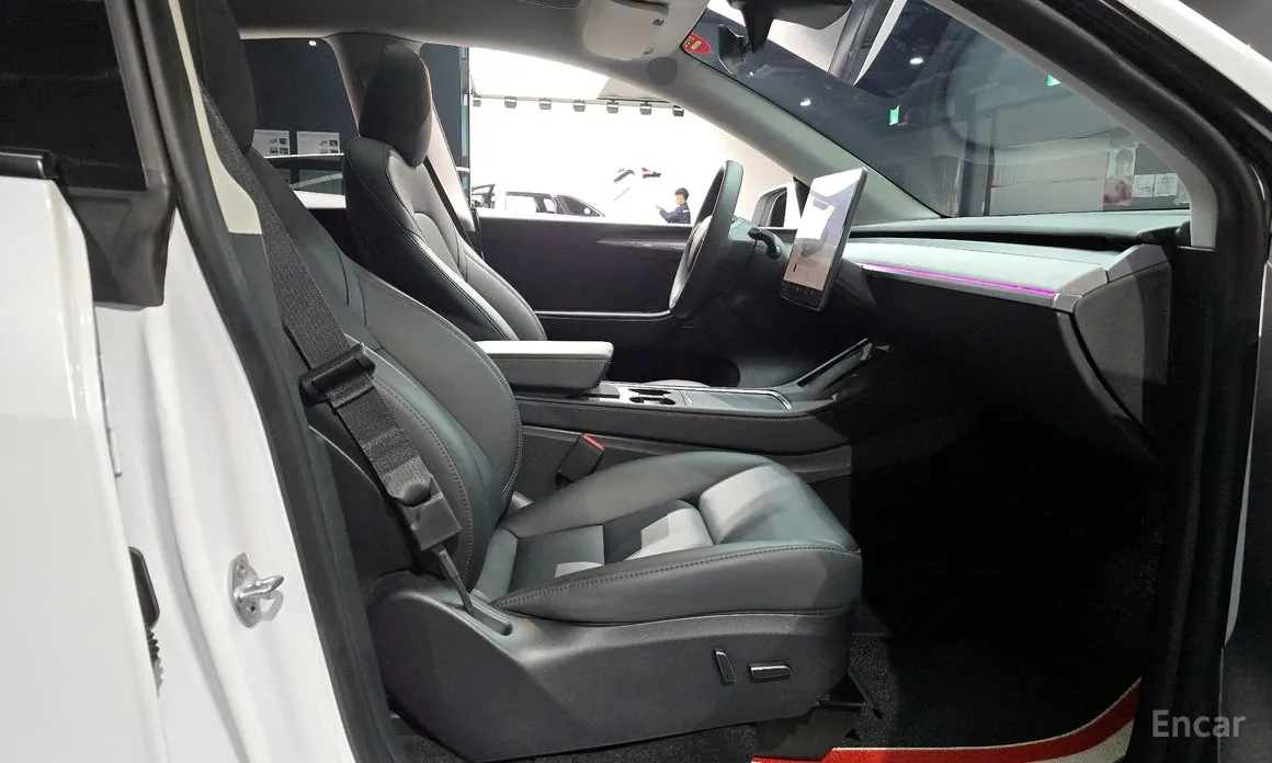 Фото 11 - Tesla Model Y